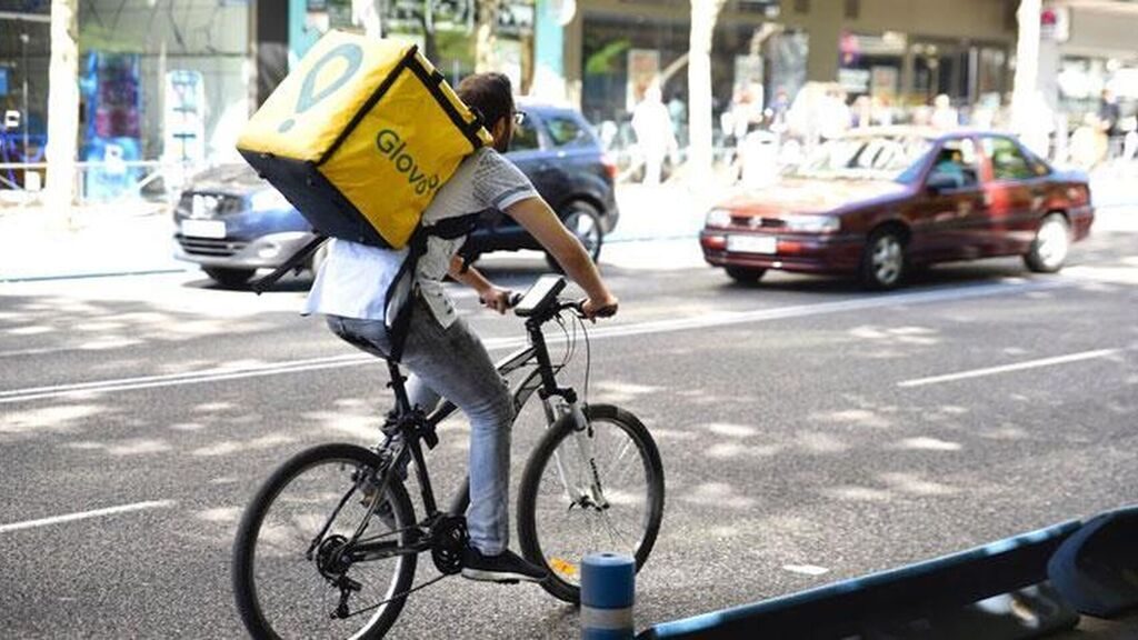 Glovo despide a trabajadores sin contrato de A Coruña que 