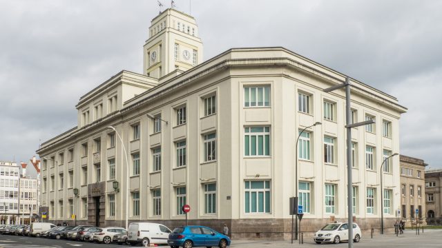 Imagen del edificio de la sede de Correos de A Coruña