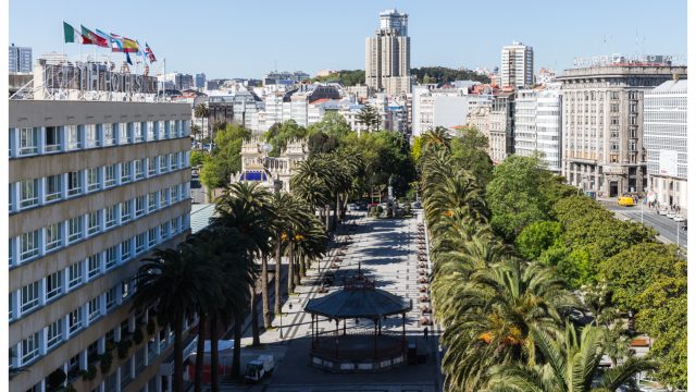 El hotel Atlántico de A Coruña presenta un ERTE, pero ...