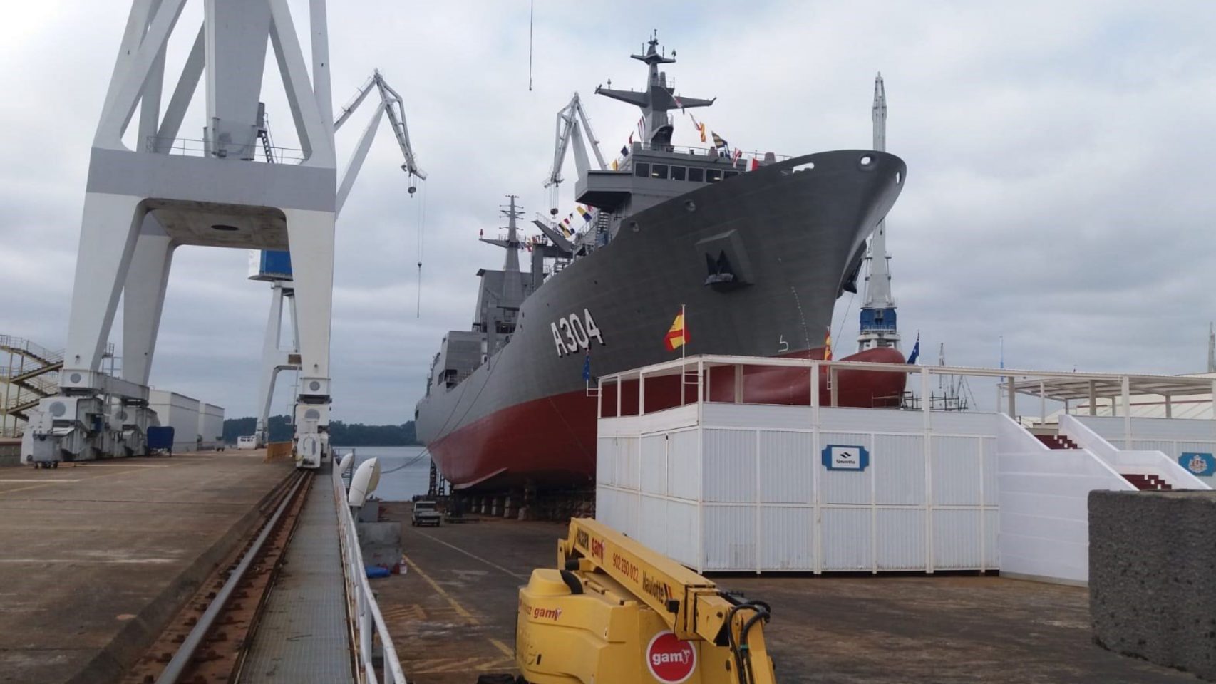 Botadura del buque logístico de la Armada australiana 'Stalwart' en Navantia.