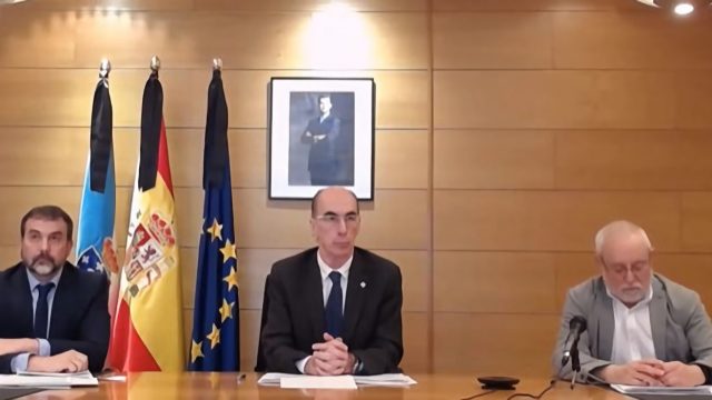 Rueda de prensa de Vázquez Almuiña.