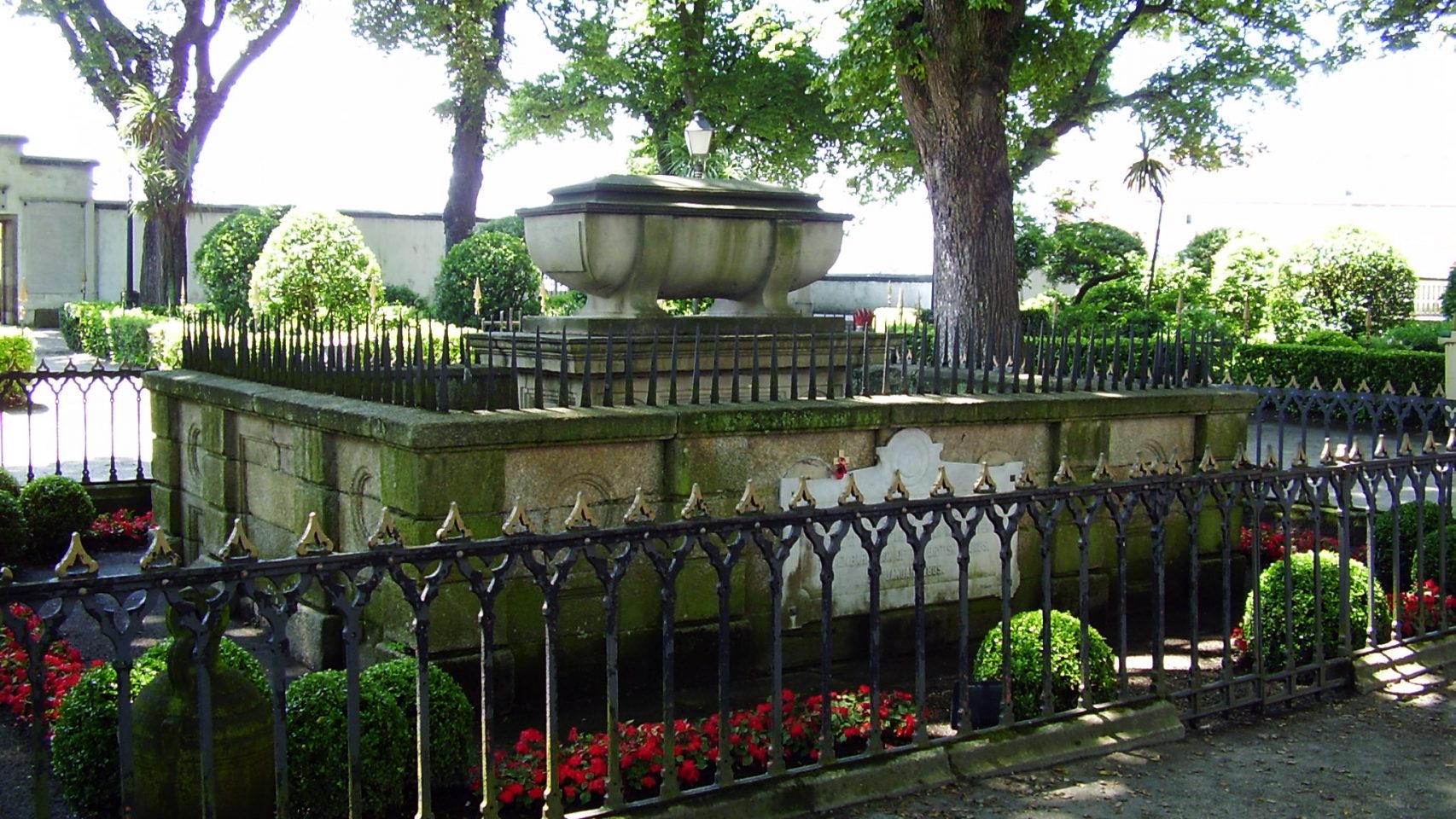 La tumba de Sir John Moore en los Jardines de San Carlos, en A Coruña.