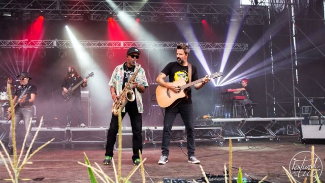Pau Donés durante su actuación en el evento en Boimorto.