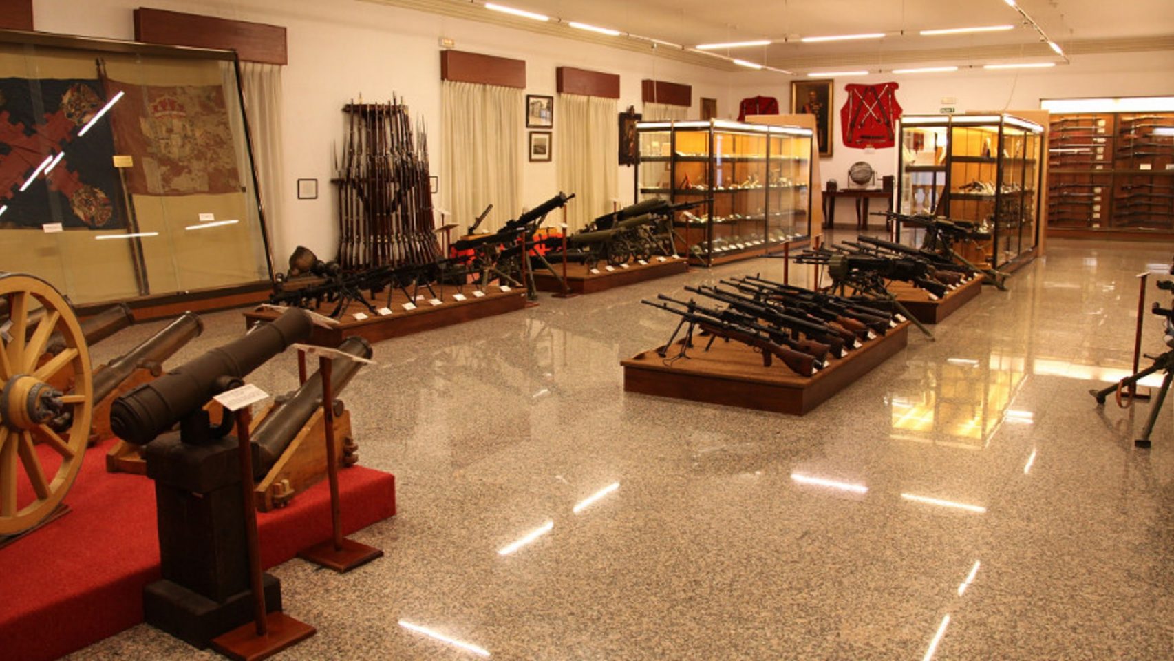 Interior del Museo Histórico Militar de A Coruña.