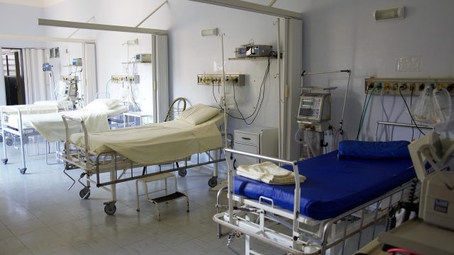 Una foto de archivo de un hospital.