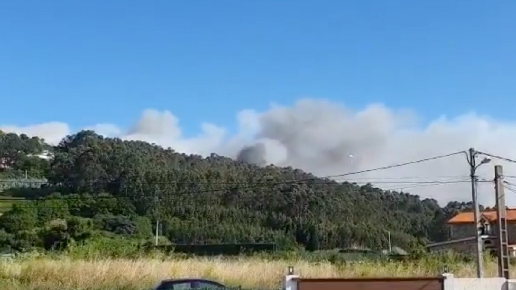 Captura del vídeo del incendio en Suevos de la pasada semana. 