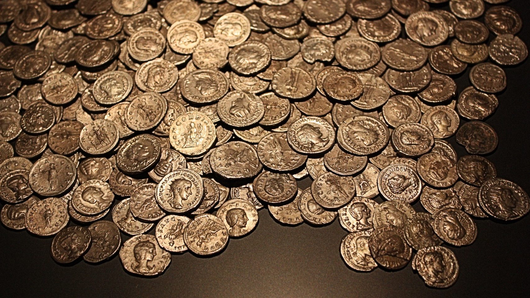 Monedas de oro del Imperio Romano.