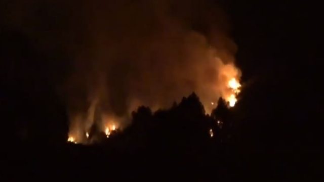 Incendio en el polígono de Vio.