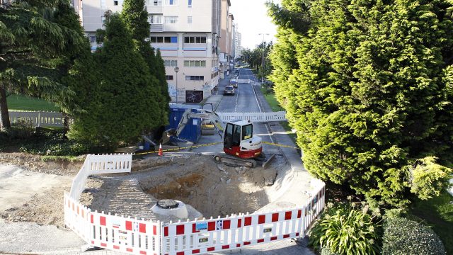 Trabajos de saneamiento en la calle Alexander Von Humboldt.