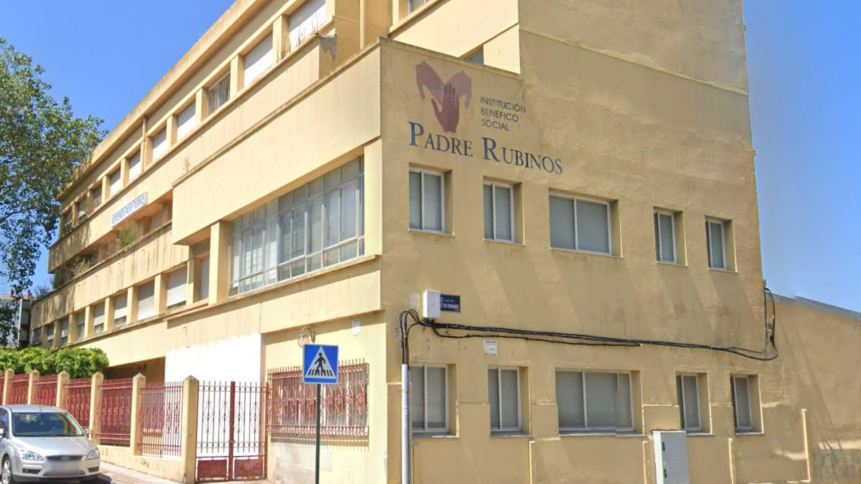 Sede del albergue Padre Rubinos en Labañou 