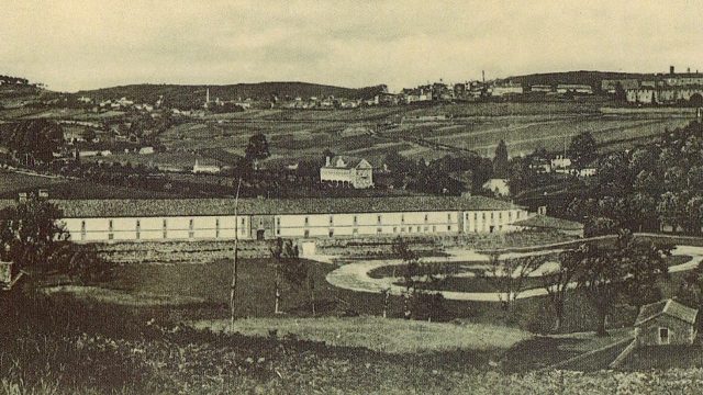 Vista general del cuartel a principios del siglo XX.