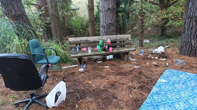 Botellón disuelto por la Guardia Civil en Culleredo (A Coruña)