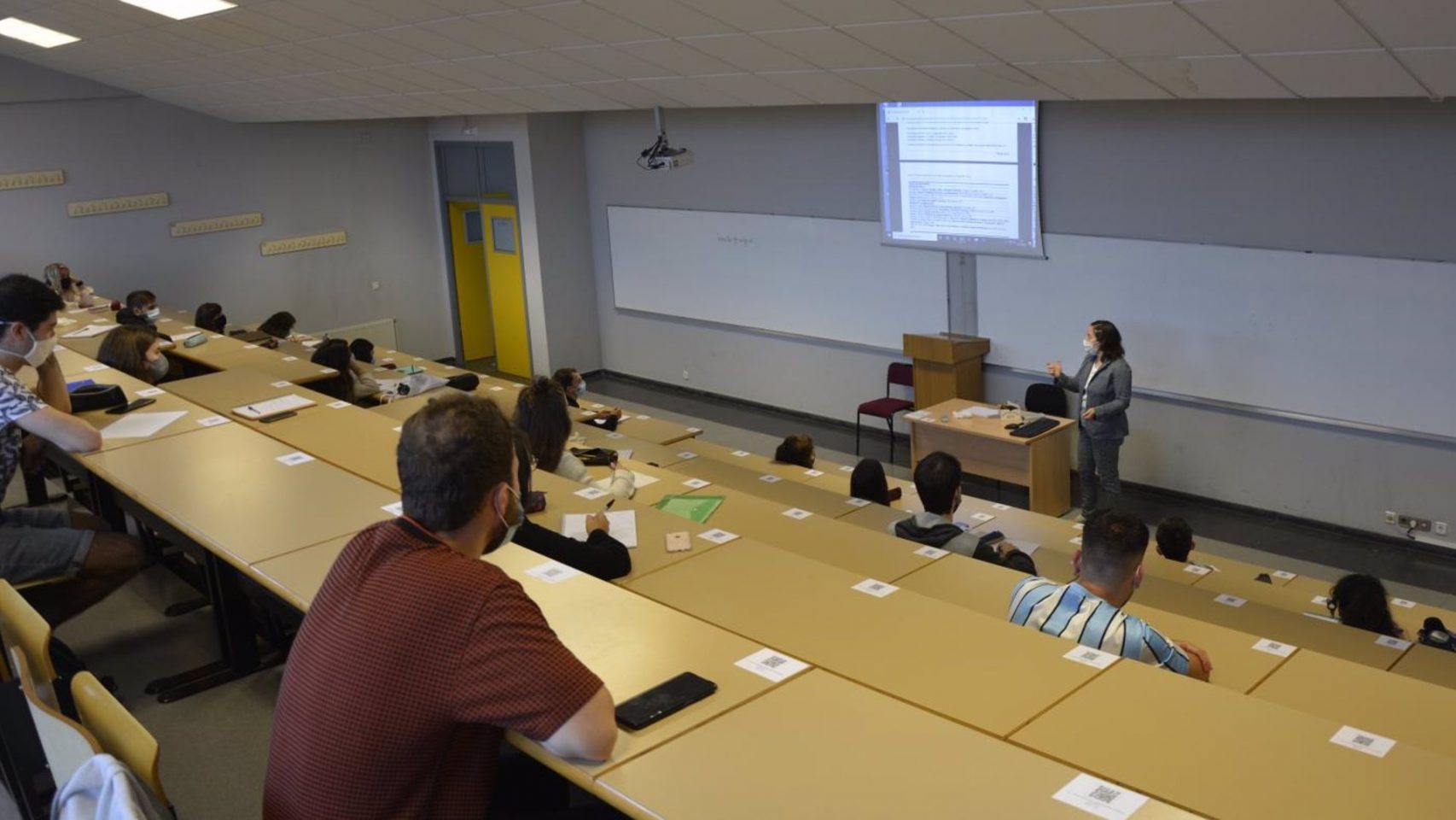 Estudiantes asisten a una clase en la Universidade de Vigo, en una imagen de archivo