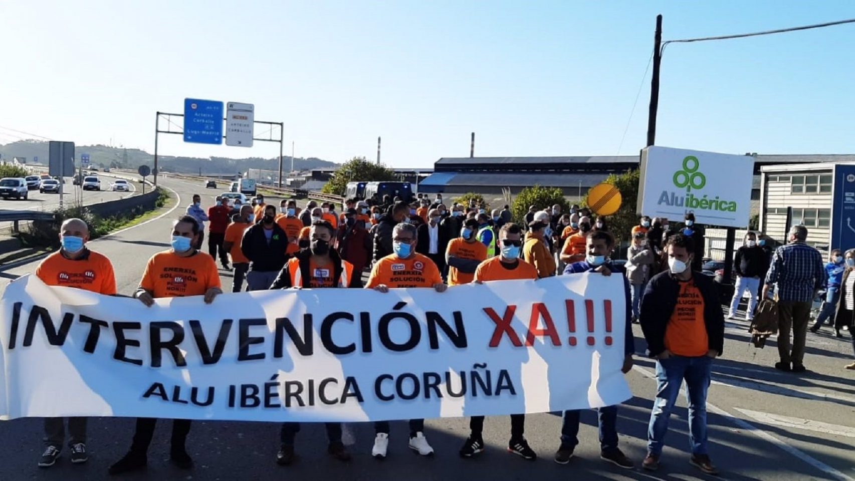 Una de las protestas realizadas por los trabajadores de Alu Ibérica en A Coruña.