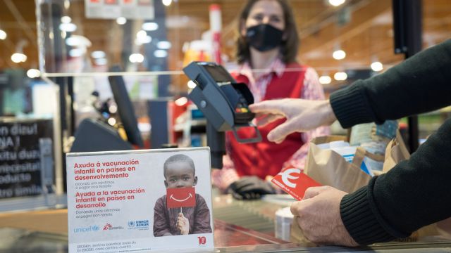 Programa 'Céntimos solidarios' de la compañía gallega Vegalsa-Eroski.