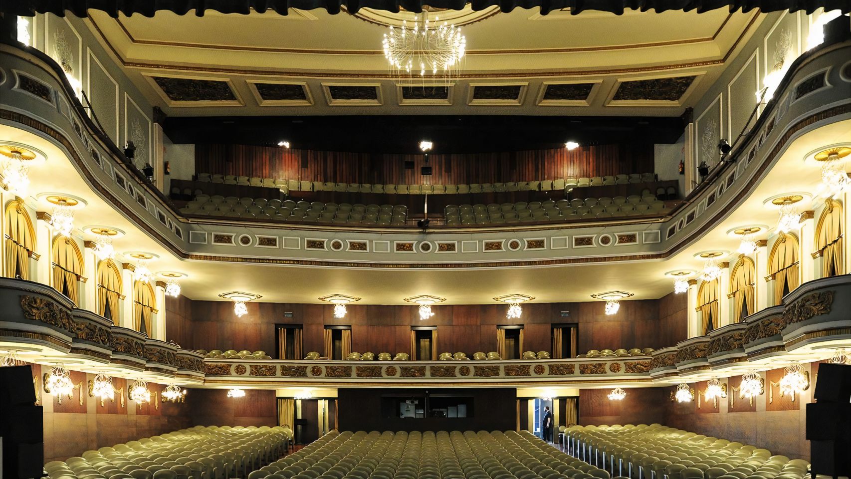 Auditorio del Teatro Cólón, en A Coruña.