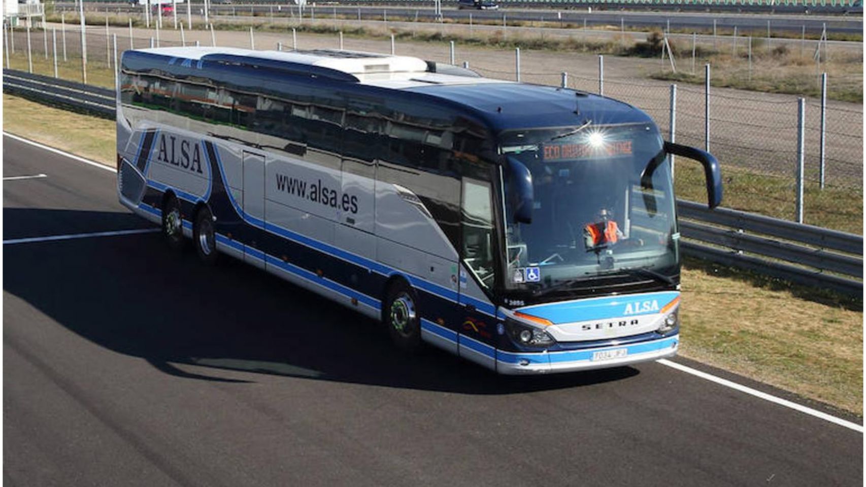 Autobús Alsa.