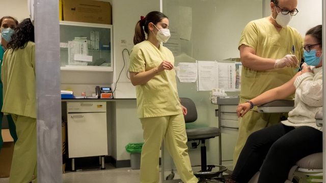 Una jornada de vacunación en el área sanitaria de Santiago de Compostela.