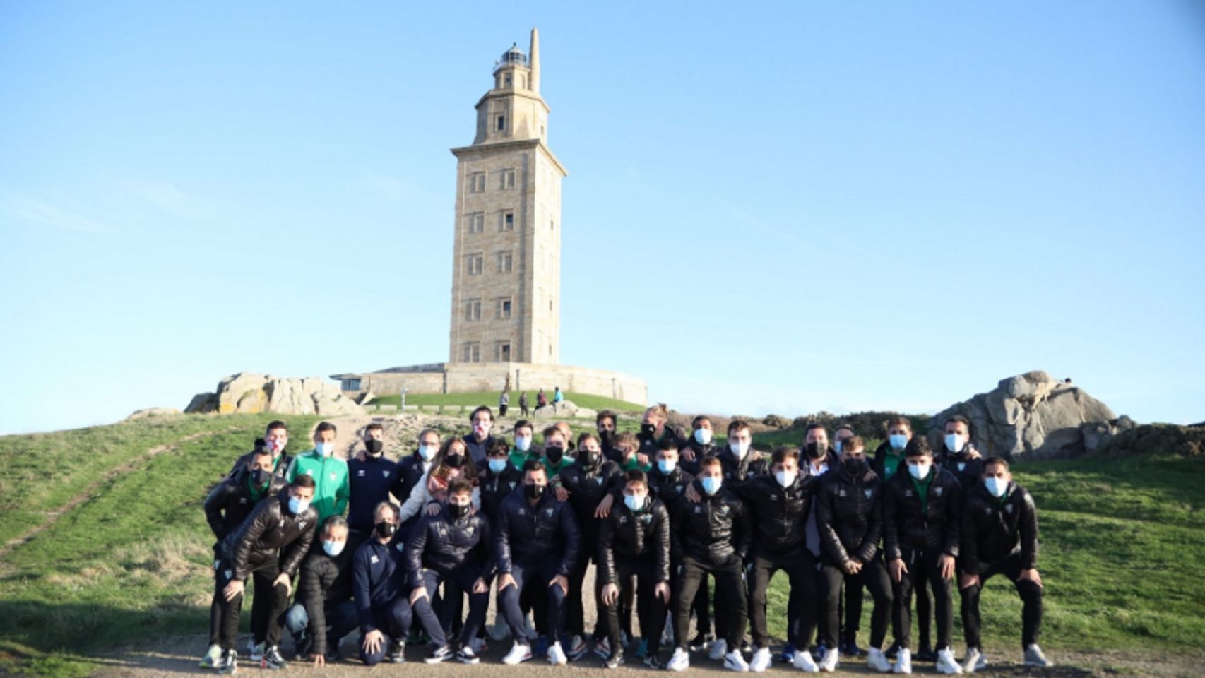 Los jugadores del Guijuelo visitan A Coruña.