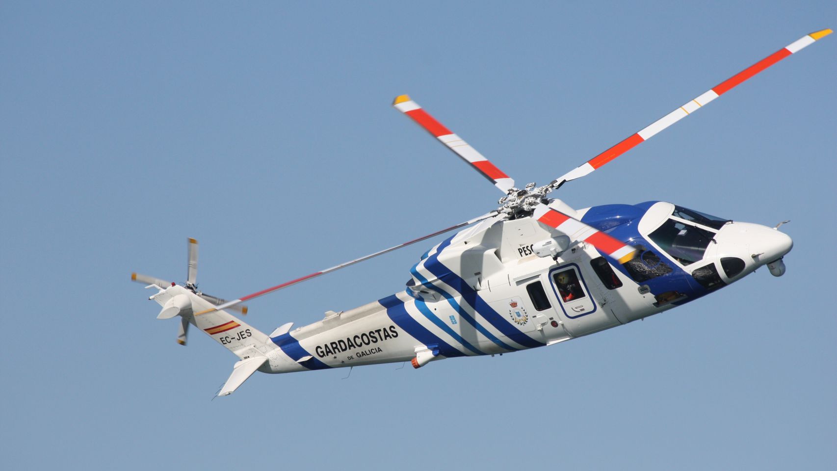 Helicóptero Pesca 1. 