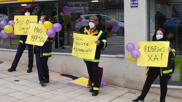 Paros de plantilla de Correos en Narón (A Coruña).