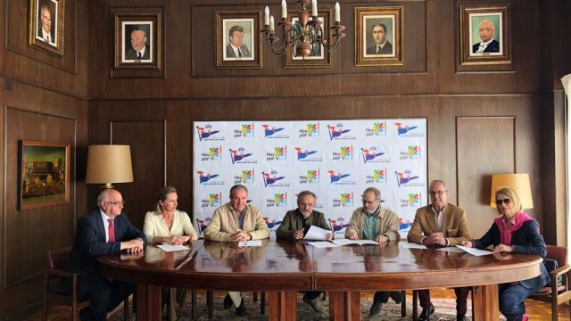 El equipo directivo de "Hoy por ti".
