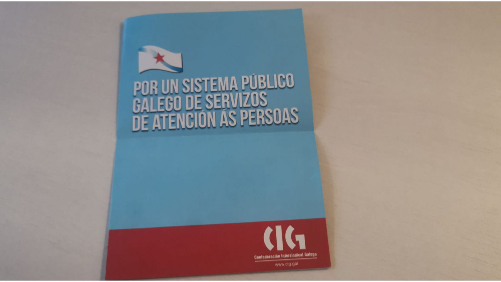 Uno de los folletos repartidos por la CIG en A Coruña.
