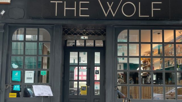 The Wolf, en Comandante Fontanes
