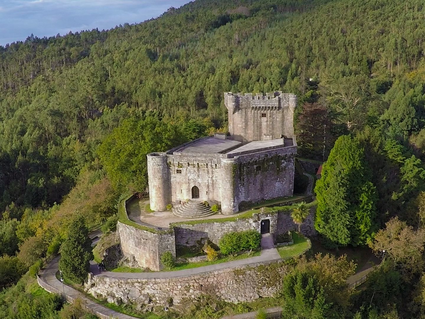 El Castillo de Sobroso, nueva experiencia cultural y audiovisual en  Mondariz (Pontevedra)
