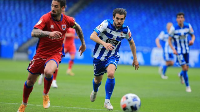 Lance del partido entre Deportivo y Numancia