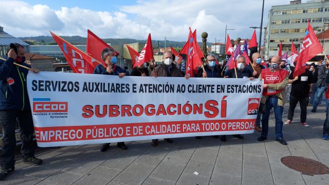El sector ferroviario exige la continuidad de todo el personal en Santiago.