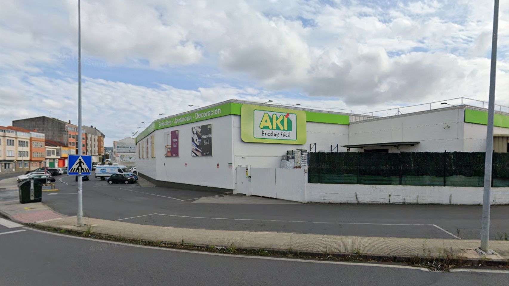 Actual tienda de AKI en Ferrol (Google Maps)