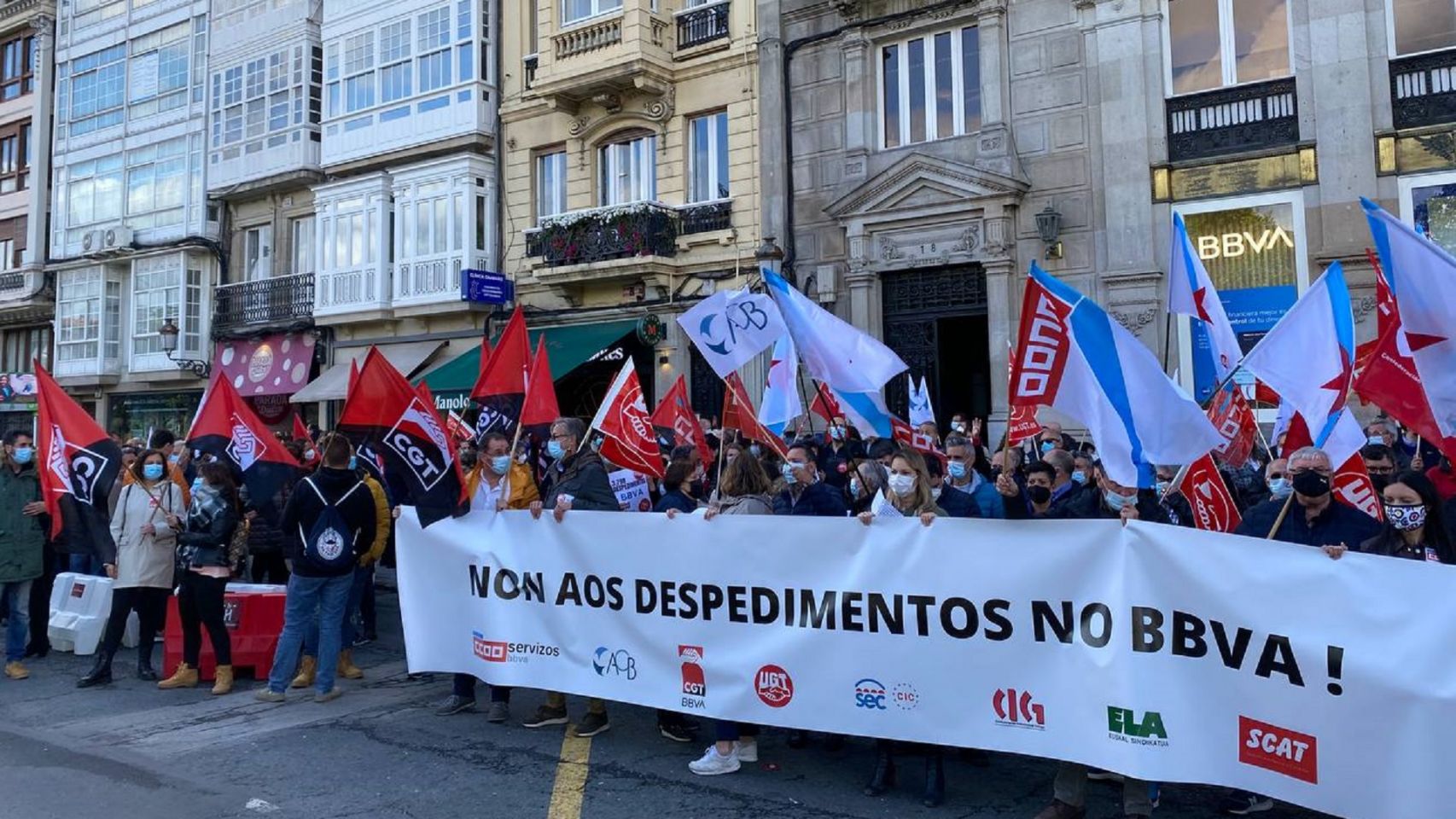 La protesta contra el ERE del BBVA en A Coruña.