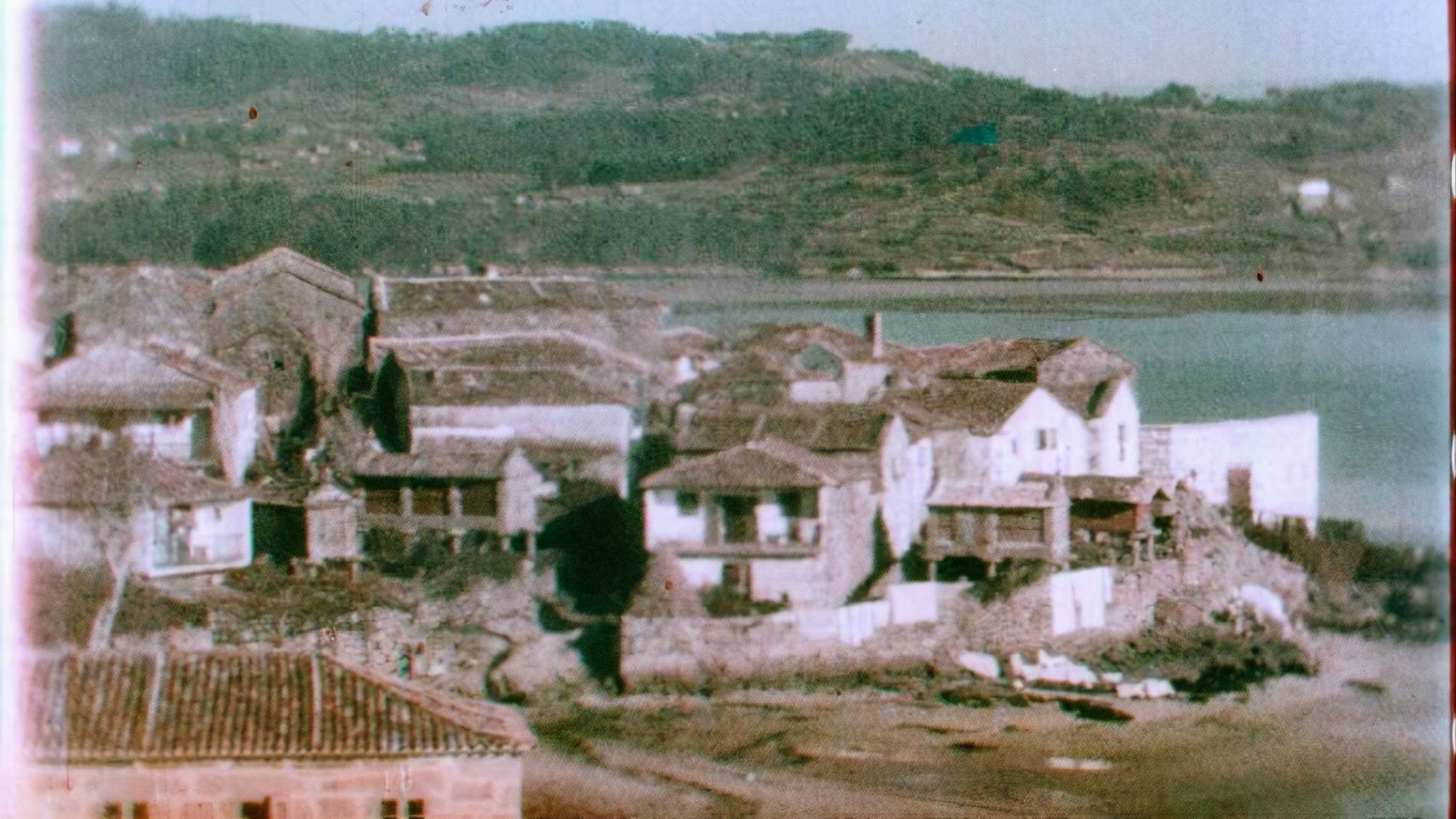 Fotograma del documental de Enrique Barreiro.