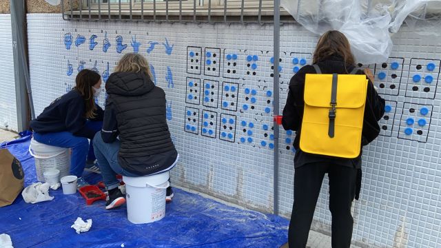 Nuevo mural en el CEIP Sagrada Familia.