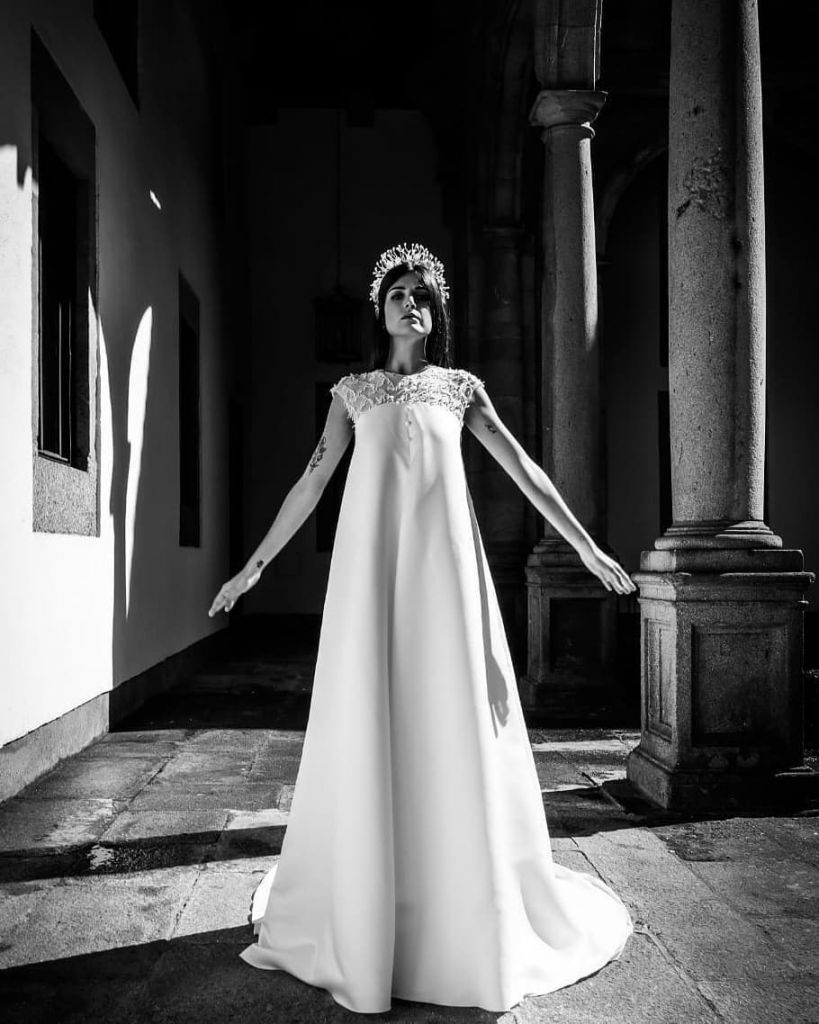 Una modista Santiago colección de vestidos de novia en plena pandemia