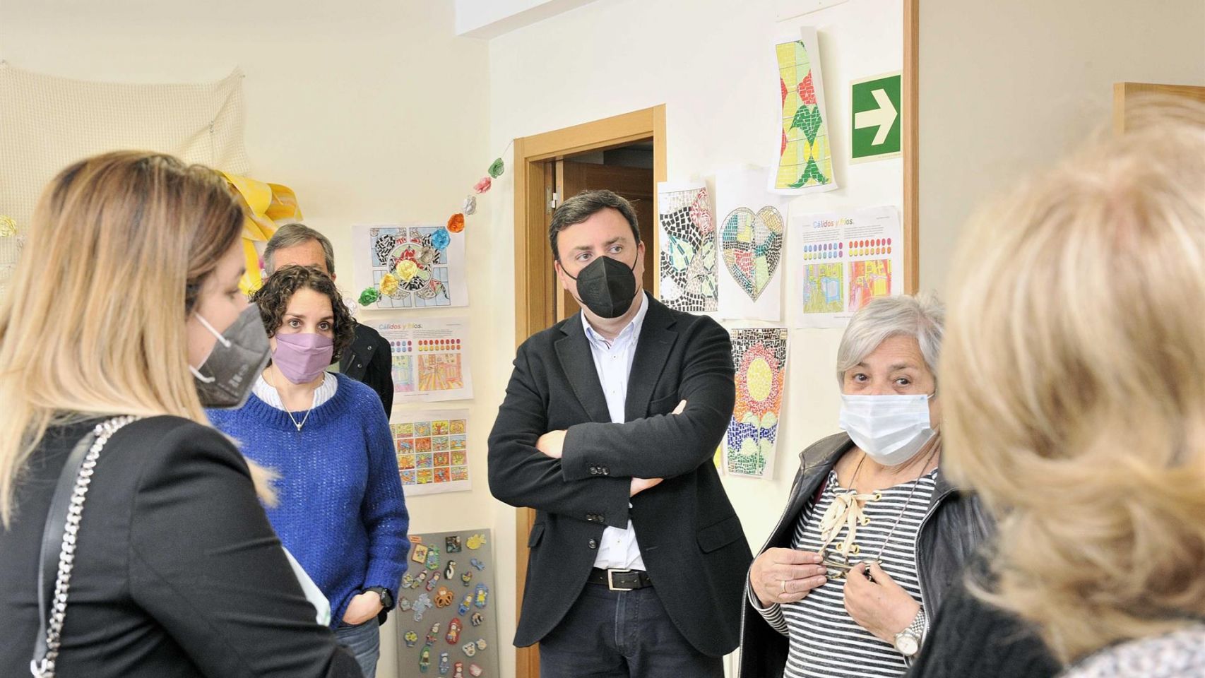El presidente de la Diputación de A Coruña, Valentín Gonzále Formoso, visita las instalaciones de APEM.