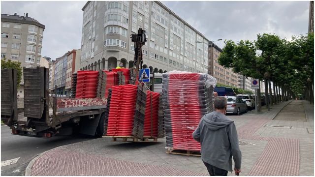 Material para la obra de mejora del carril bici.