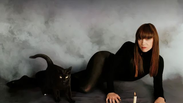 La Bien Querida presenta su álbum 'Brujería'.