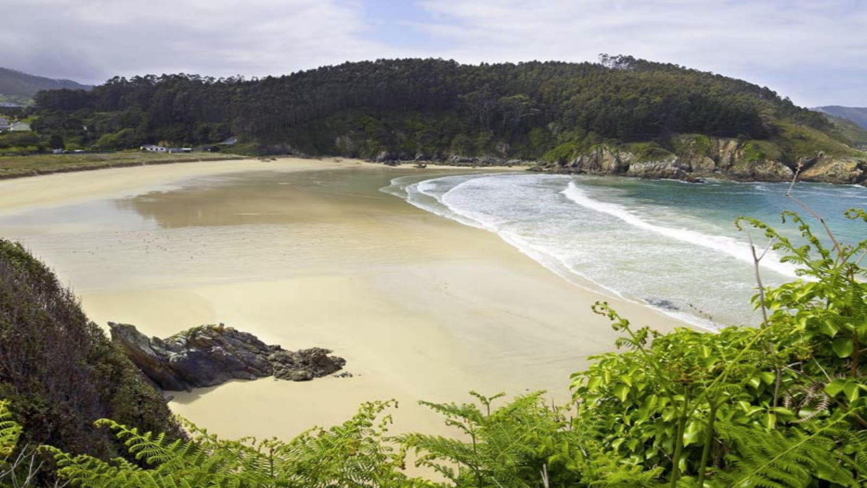 Playa de Xilloi (Foto: Turismo de Galicia)
