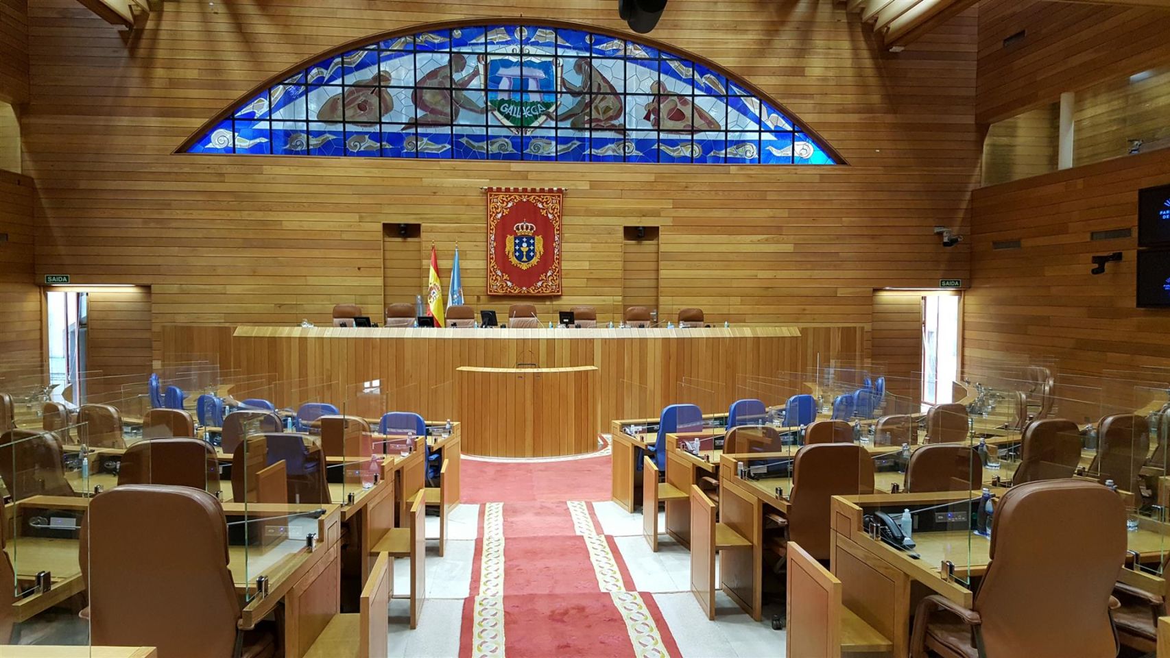 Salón de Plenos del Parlamento de Galicia