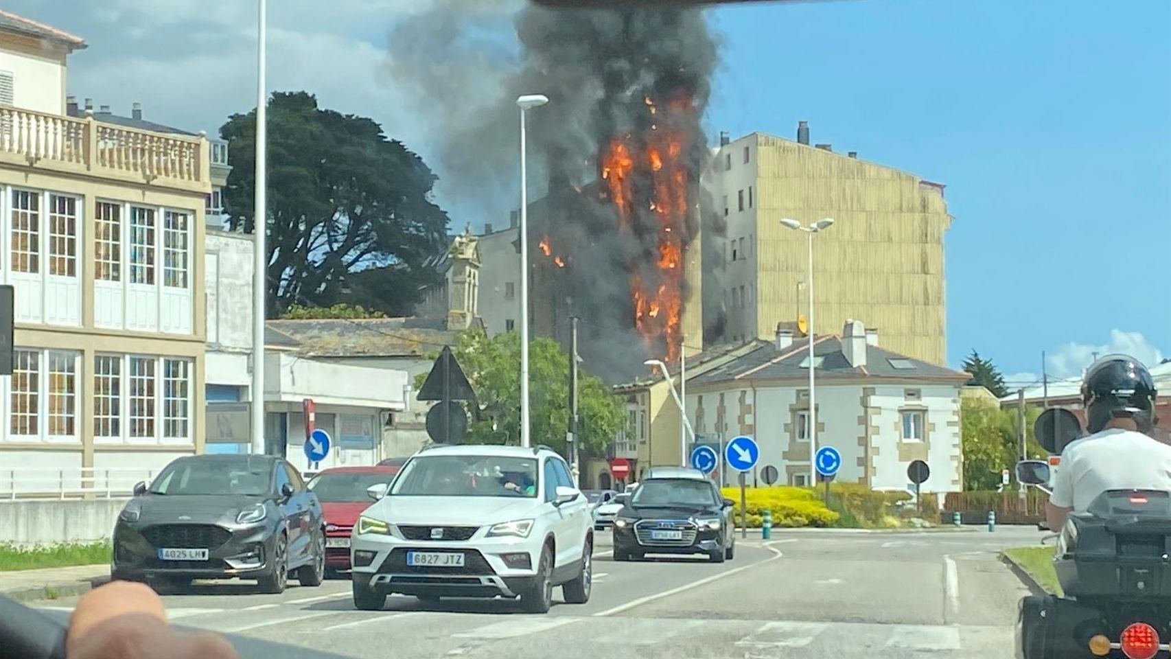 Incendio en una vivienda unifamiliar en Lugo.