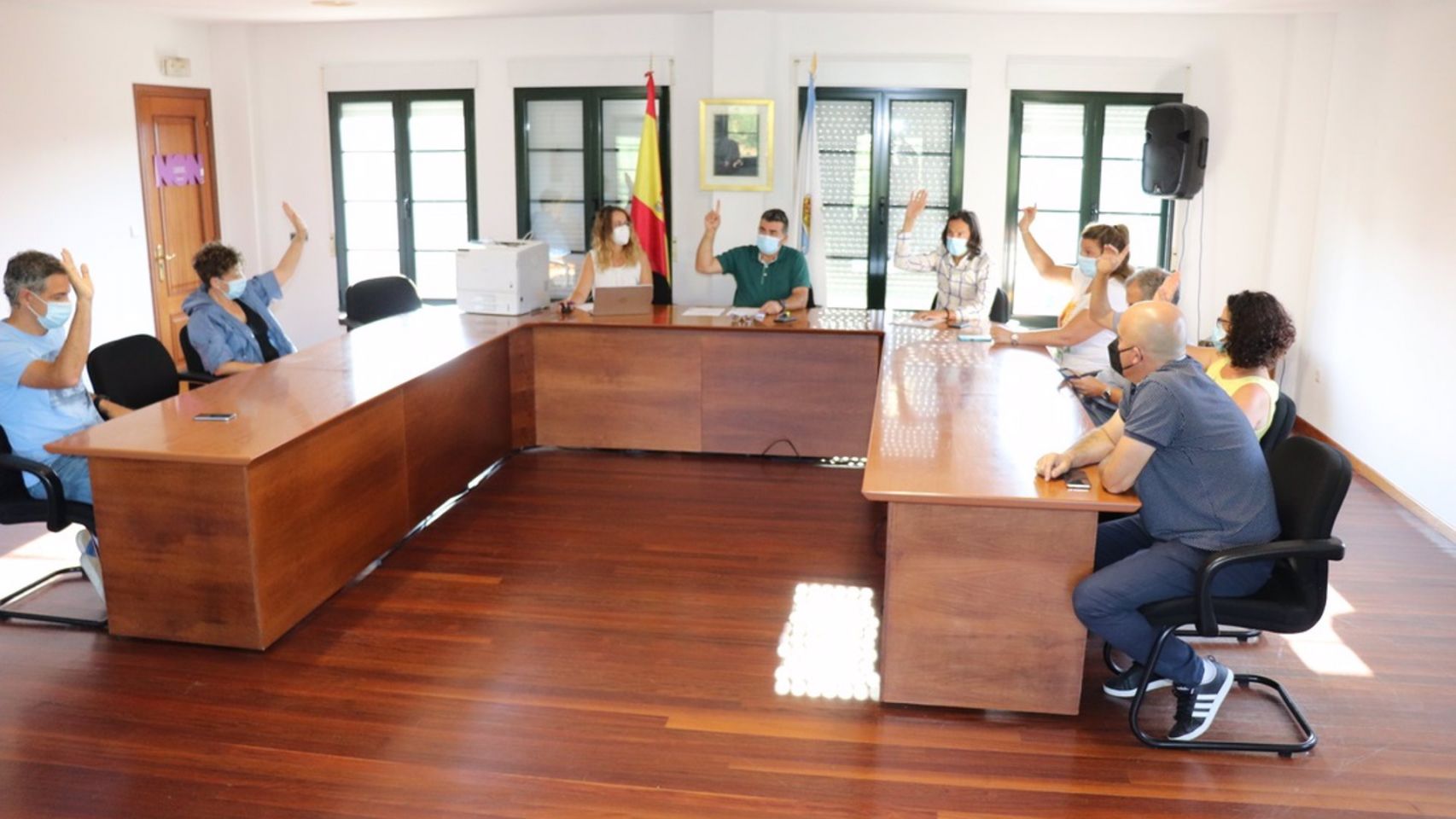 El consistorio de Portas (Pontevedra) vota un decálogo de medidas por el cierre de una oficina de Abanca en el municipio.