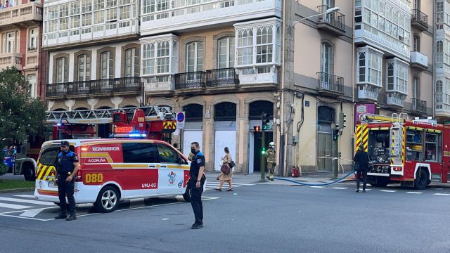 Incendio en Juana de Vega.