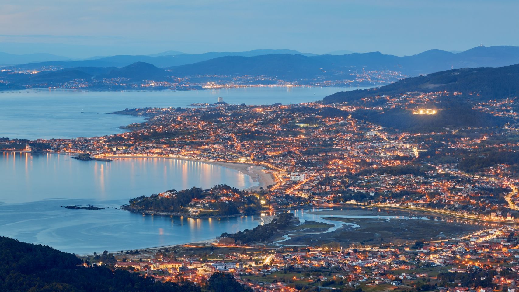 Panorámica sobre la ría de Vigo.