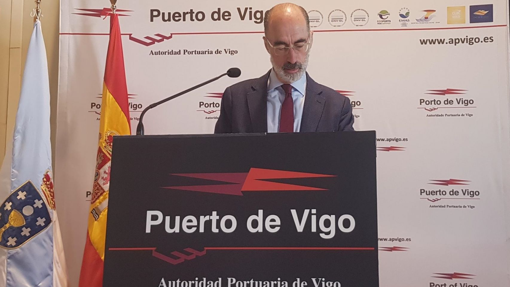 El presidente de la Autoridad Portuaria de Vigo, Jesús Vázquez Almuiña, durante una rueda de prensa.