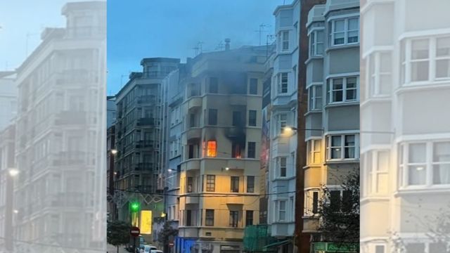 La vivienda incendiada en el cruce de la calle Noia con Asturias, en el barrio de Os Mallos de A Coruña.