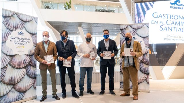 Presentación de "Gastronomía en el Camino de Santiago: 12 recetas con pescado y marisco"