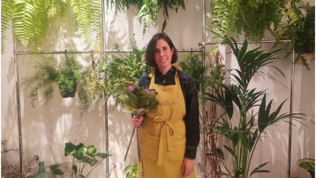 Bendita Flor en A Coruña: Apuesta por flores de temporada y portaflores al  estilo japonés