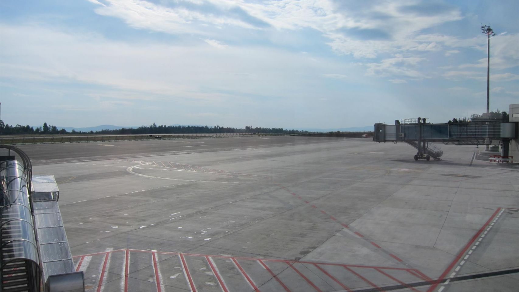 Pista de la nueva terminal del aeropuerto de Lavacolla.